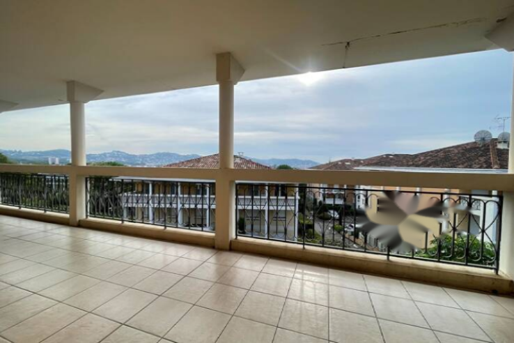 Квартира в Каннах, Франция, 49 м² - фото 1