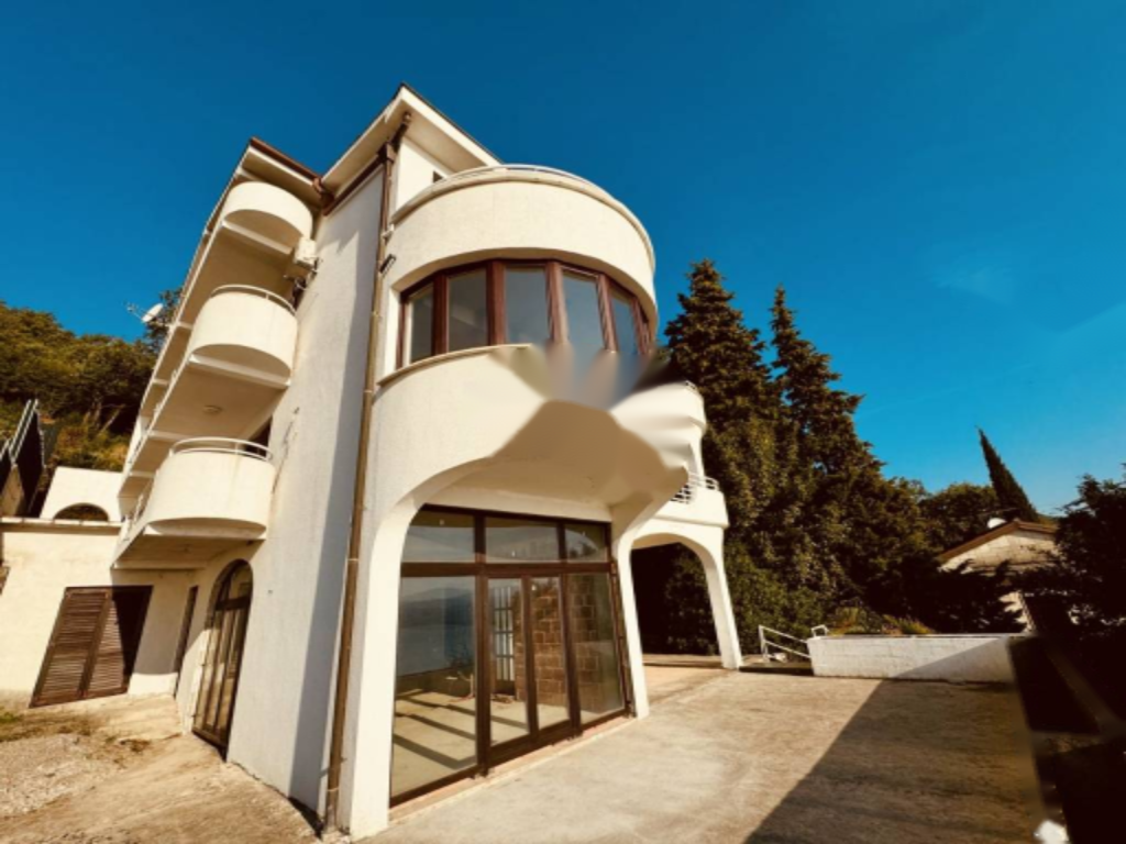 Квартира в Опатии, Хорватия, 179 м² - фото 1