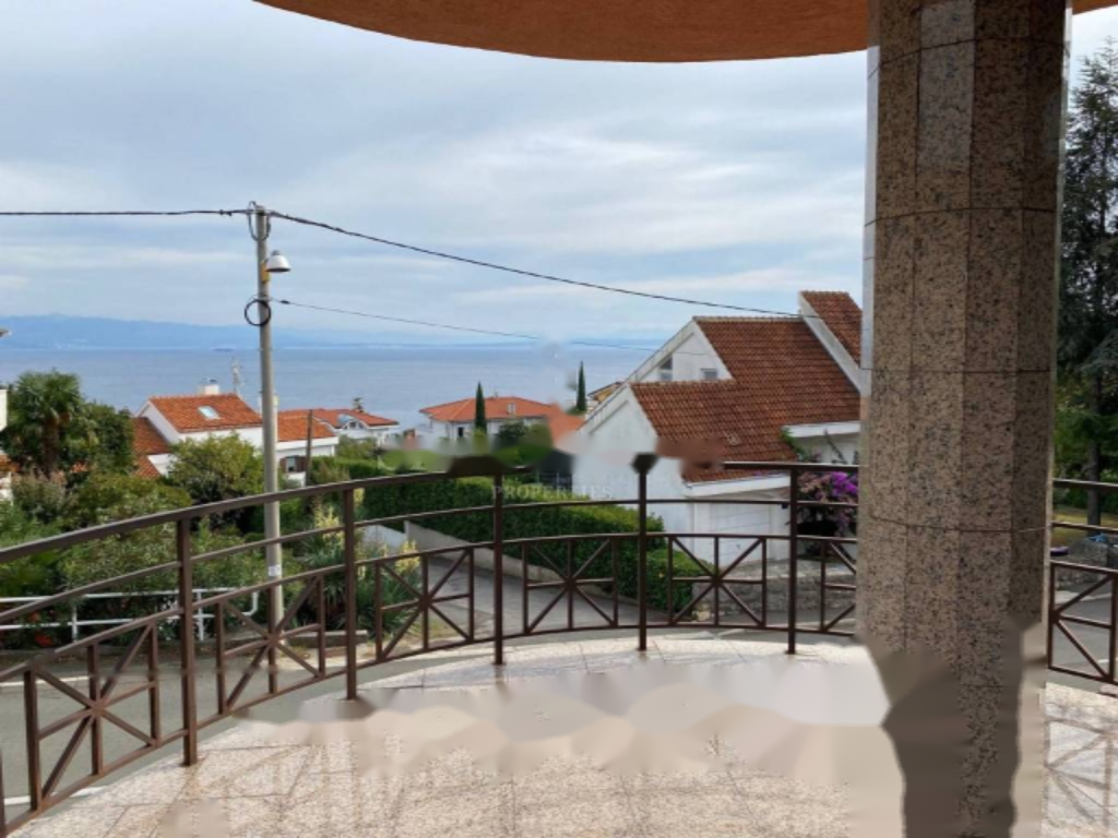 Дом в Опатии, Хорватия, 460 м² - фото 1