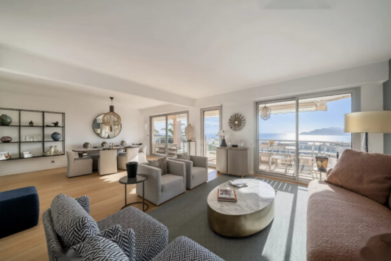 Квартира в Каннах, Франция, 117 м² - фото 2