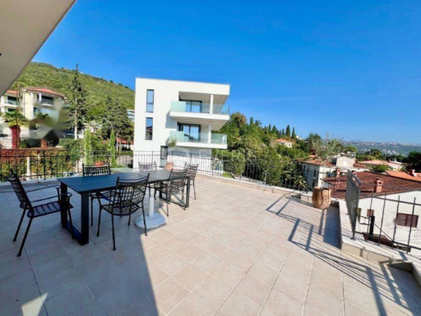 Квартира в Опатии, Хорватия, 200 м² - фото 4