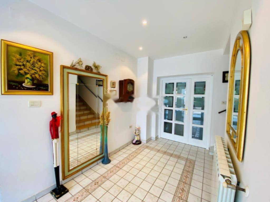 Дом в Опатии, Хорватия, 360 м² - фото 5