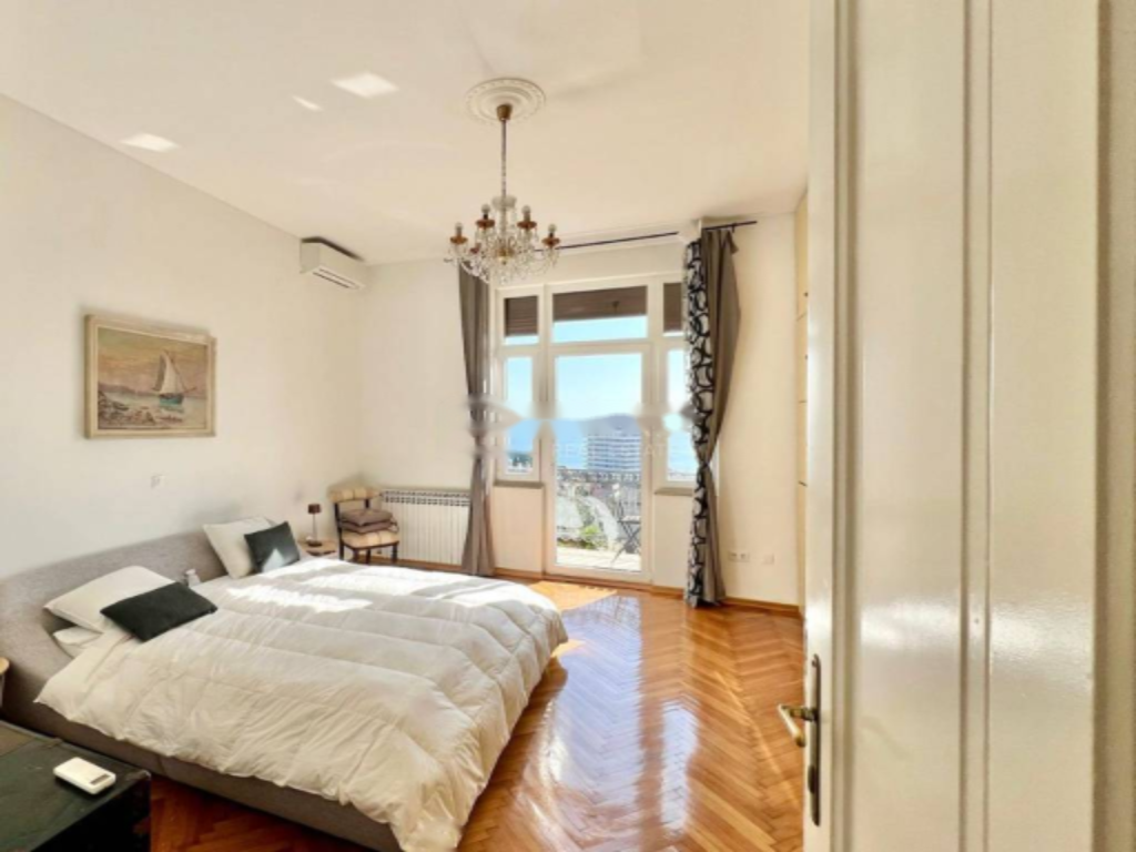 Квартира в Опатии, Хорватия, 200 м² - фото 10