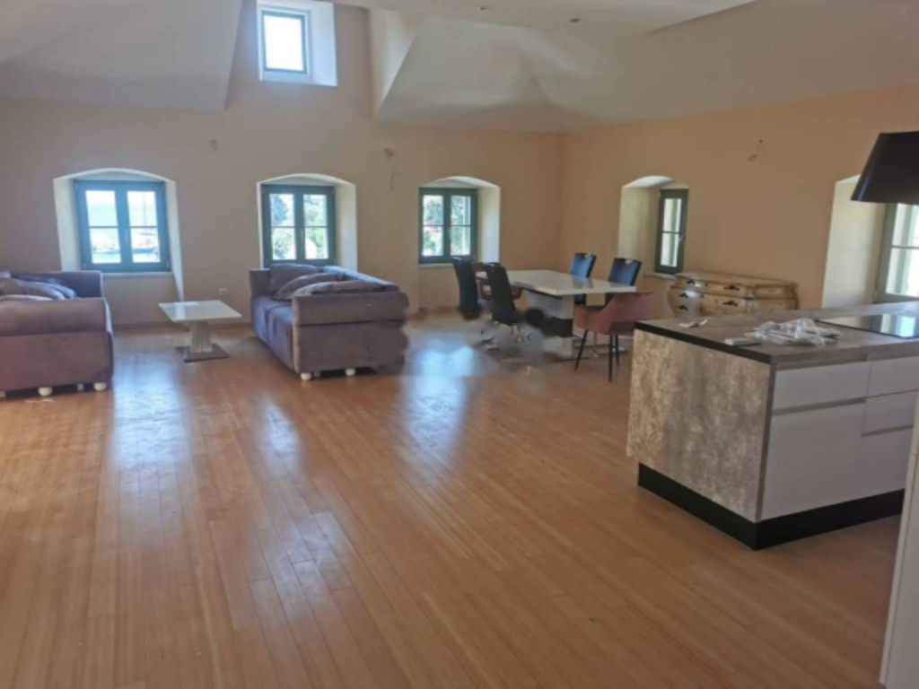 Квартира в Опатии, Хорватия, 180 м² - фото 1