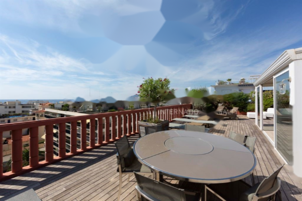 Квартира в Каннах, Франция, 187 м² - фото 1