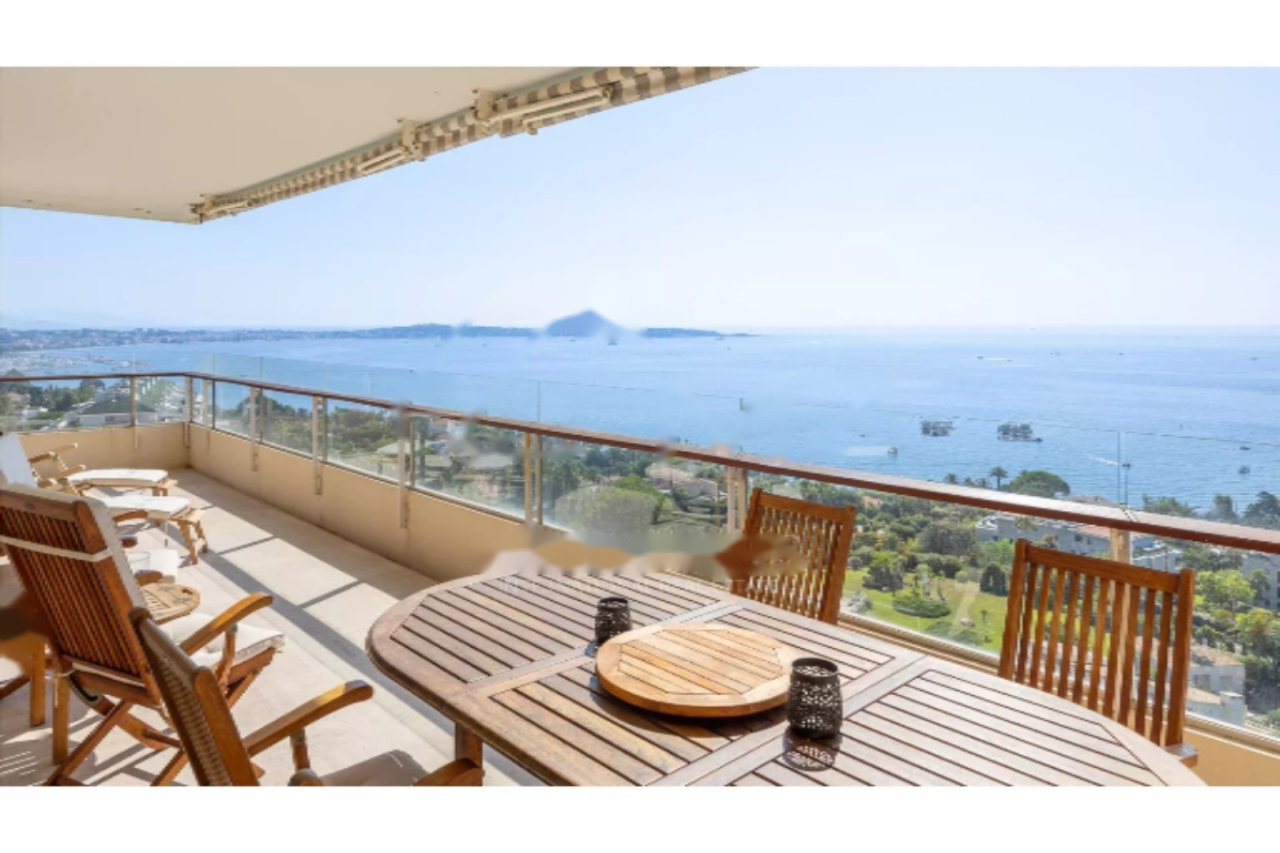 Квартира в Каннах, Франция, 122 м² - фото 1