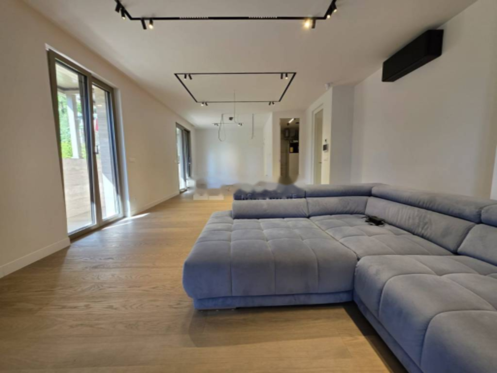 Квартира в Опатии, Хорватия, 155 м² - фото 1