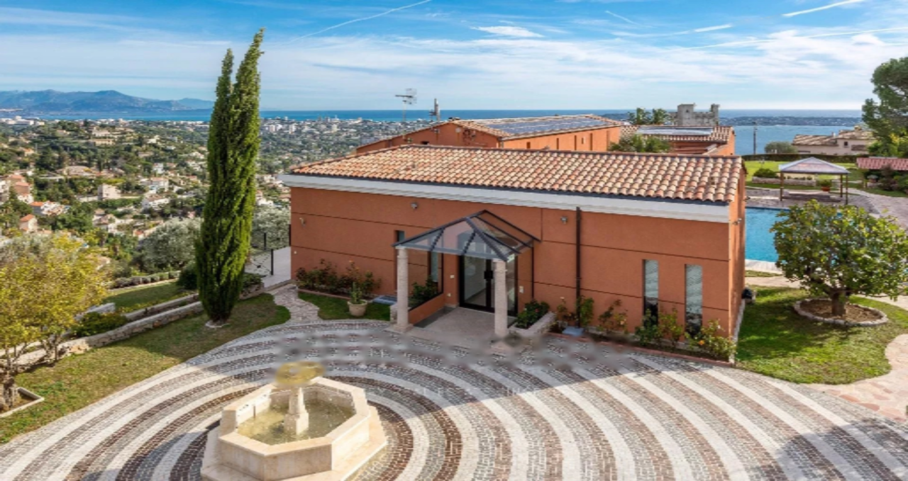 Квартира в Каннах, Франция, 410 м² - фото 1