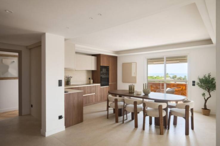 Квартира в Каннах, Франция, 121 м² - фото 1