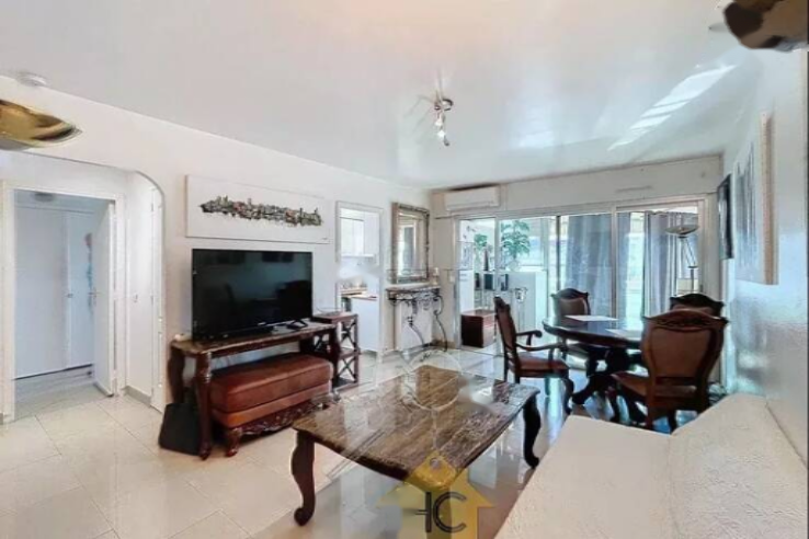 Квартира в Каннах, Франция, 60 м² - фото 1