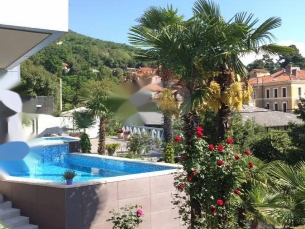 Дом в Опатии, Хорватия, 758 м² - фото 2