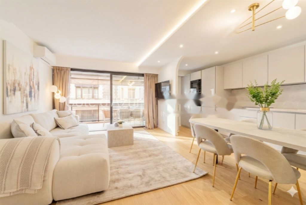 Квартира в Каннах, Франция, 55 м² - фото 2