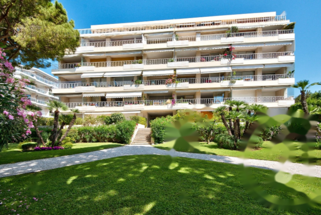 Квартира в Каннах, Франция, 103 м² - фото 2