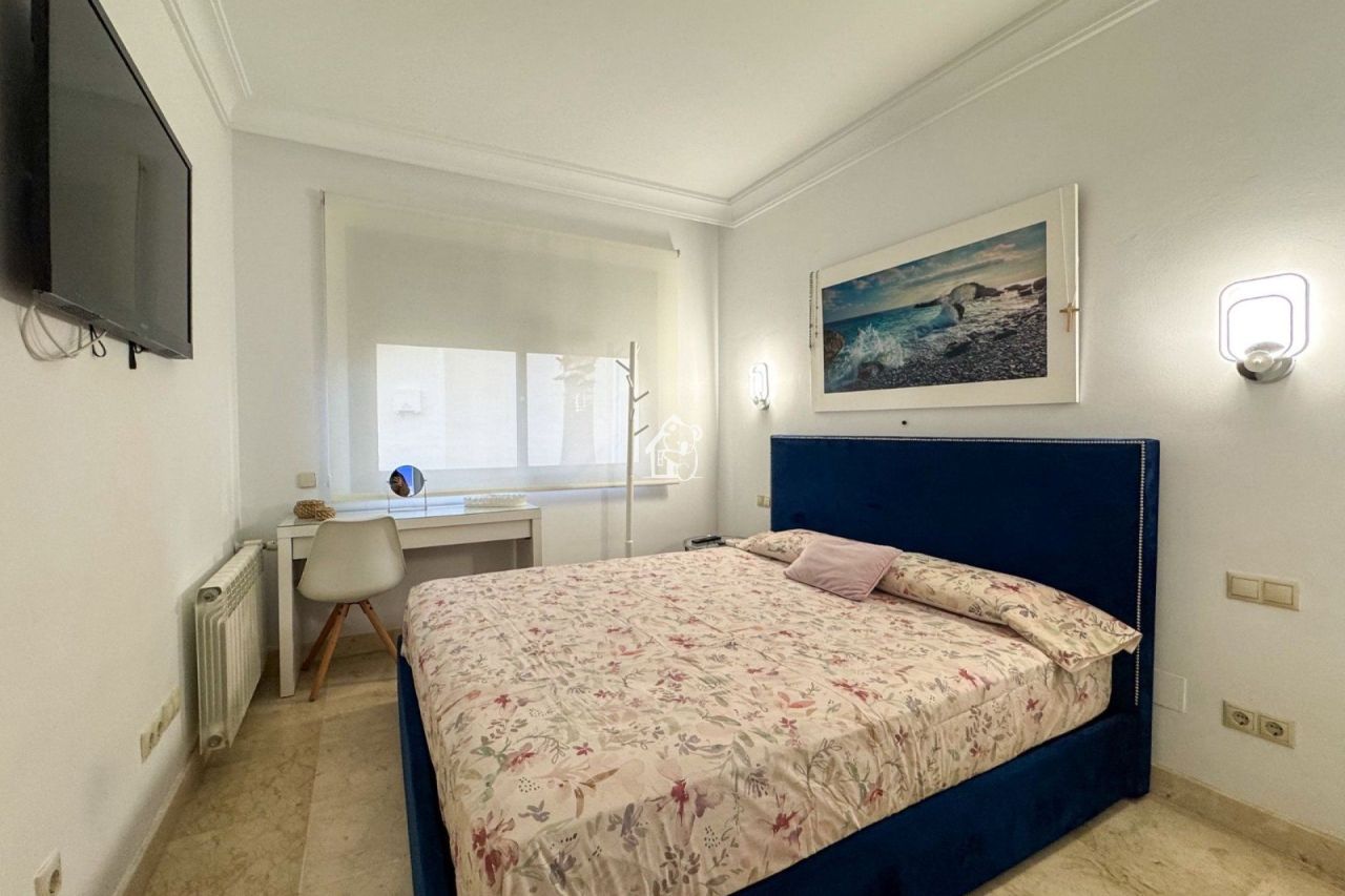 Апартаменты в Лос Алькасарес, Испания, 100 м² - фото 8