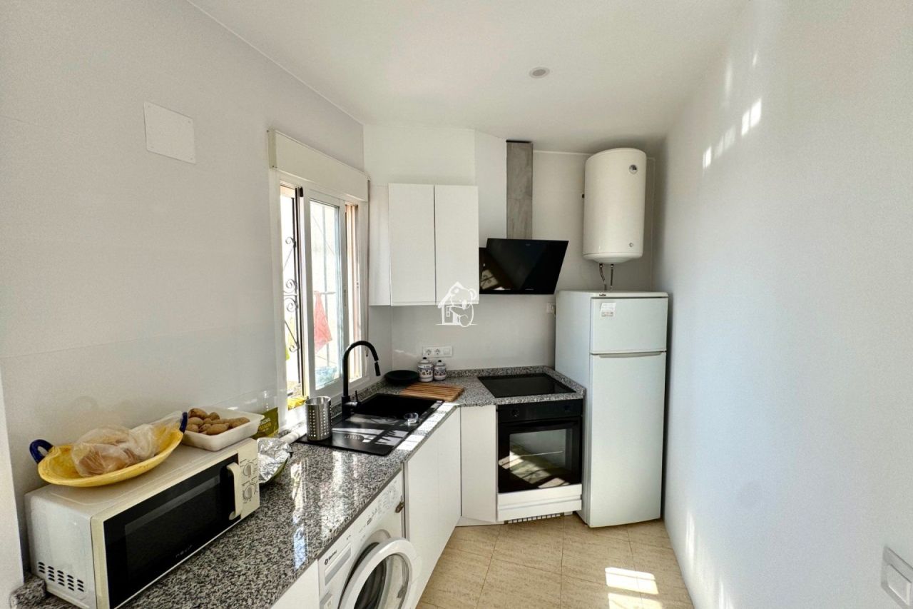 Апартаменты в Сан-Мигель де Салинас, Испания, 50 м² - фото 10