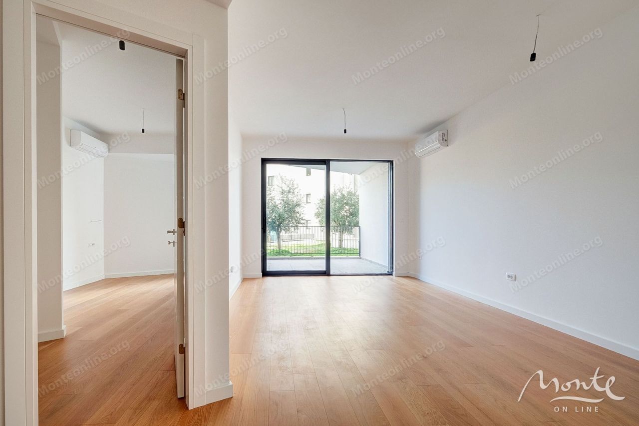 Апартаменты в Бечичи, Черногория, 59 м² - фото 2