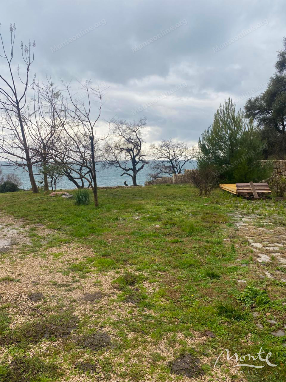 Земля в Баре, Черногория, 2 600 м² - фото 2