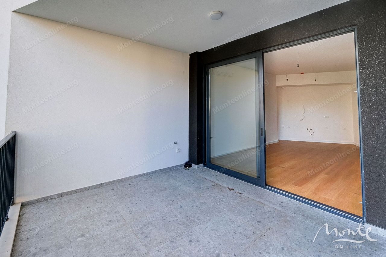 Апартаменты в Бечичи, Черногория, 59 м² - фото 13