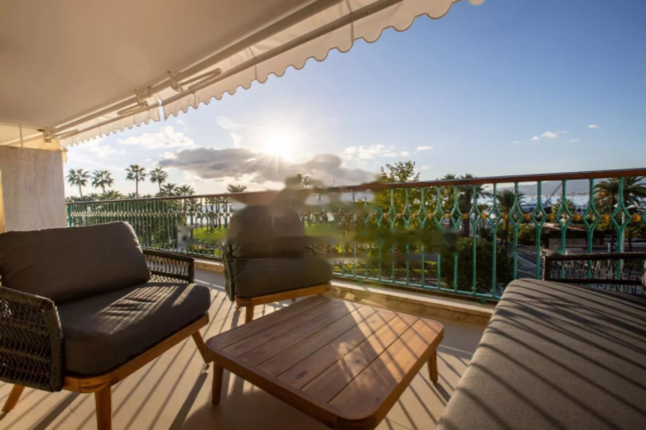 Квартира в Каннах, Франция, 106 м² - фото 2