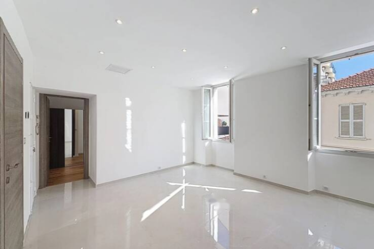 Квартира в Каннах, Франция, 41 м² - фото 2