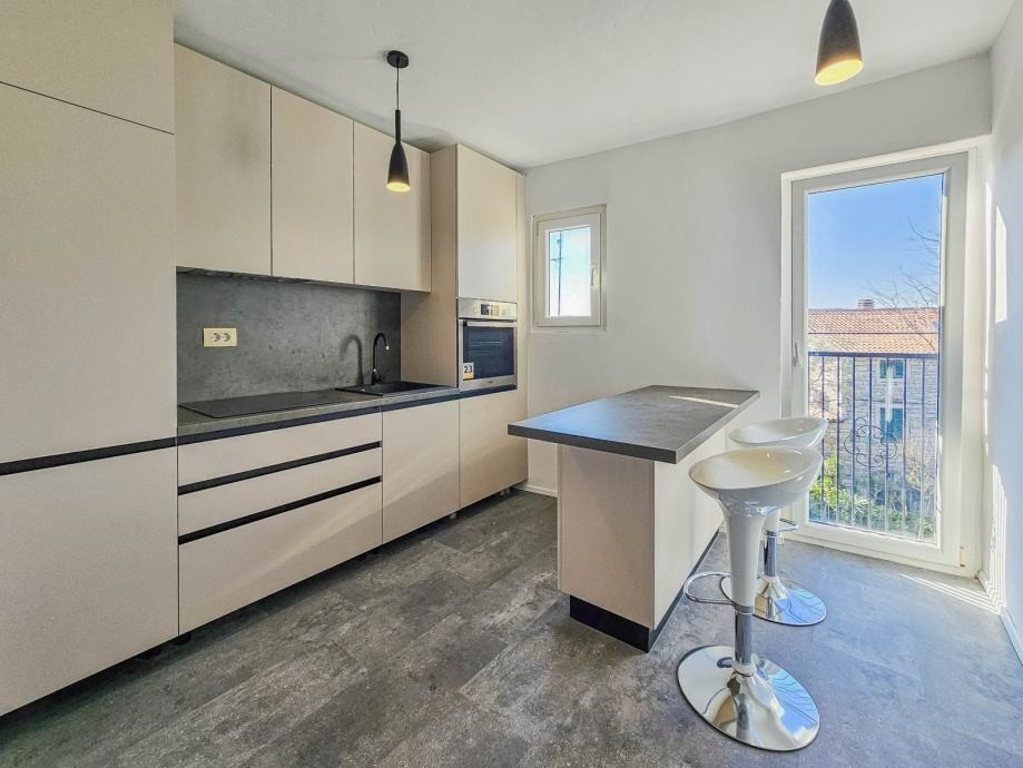 Квартира в Буйе, Хорватия, 56 м² - фото 1