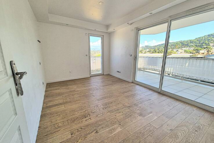 Квартира в Каннах, Франция, 143 м² - фото 2