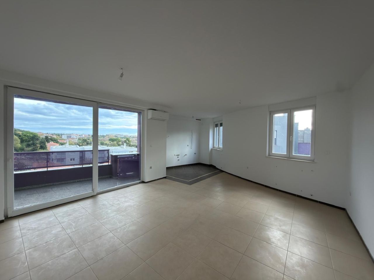 Квартира в Пуле, Хорватия, 84.56 м² - фото 1