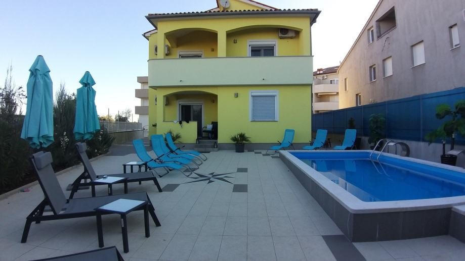 Дом в Перое, Хорватия, 181 м² - фото 1