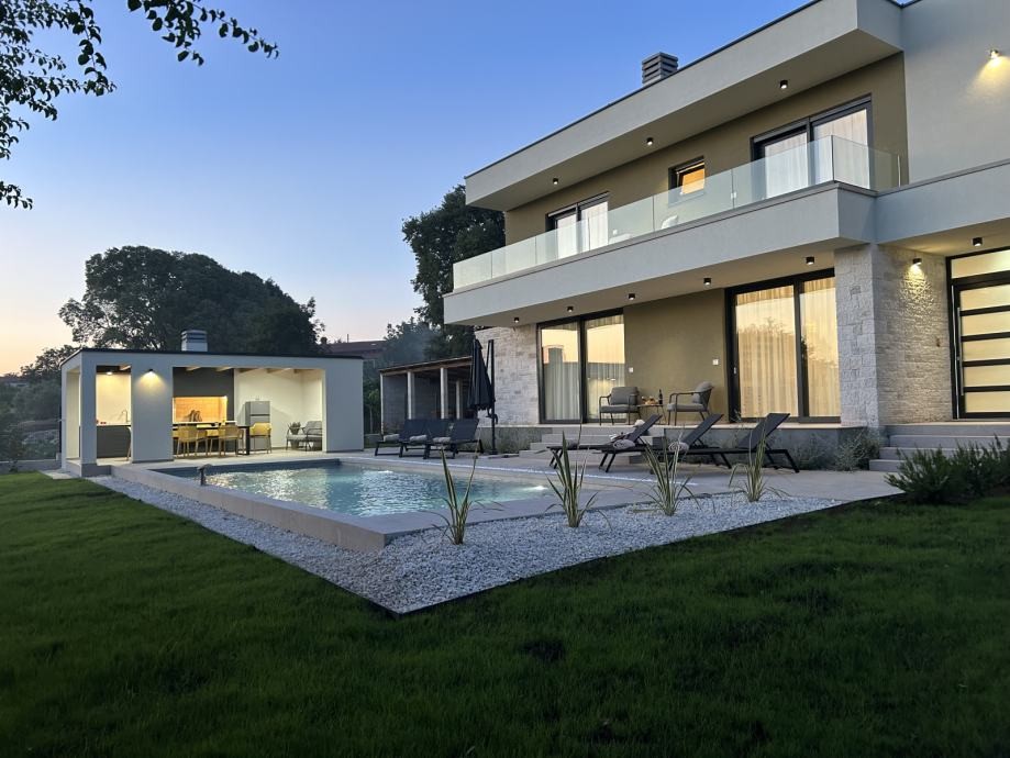 Дом в Светвинченате, Хорватия, 208 м² - фото 1