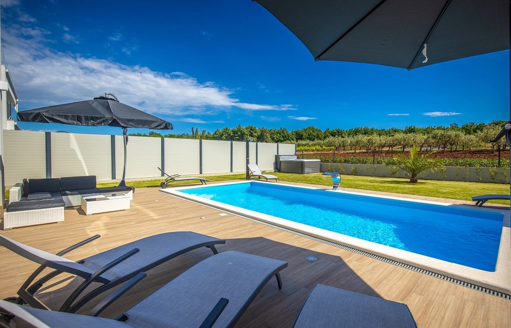 Дом в Порече, Хорватия, 360 м² - фото 2