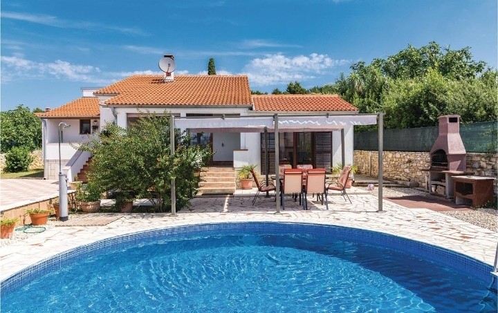 Дом в Пуле, Хорватия, 138 м² - фото 2