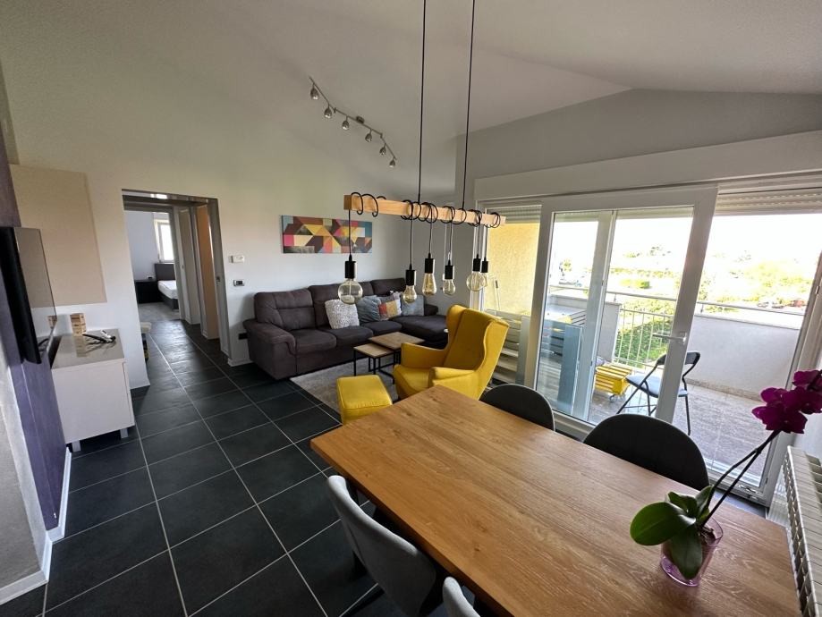 Квартира в Умаге, Хорватия, 71.5 м² - фото 2