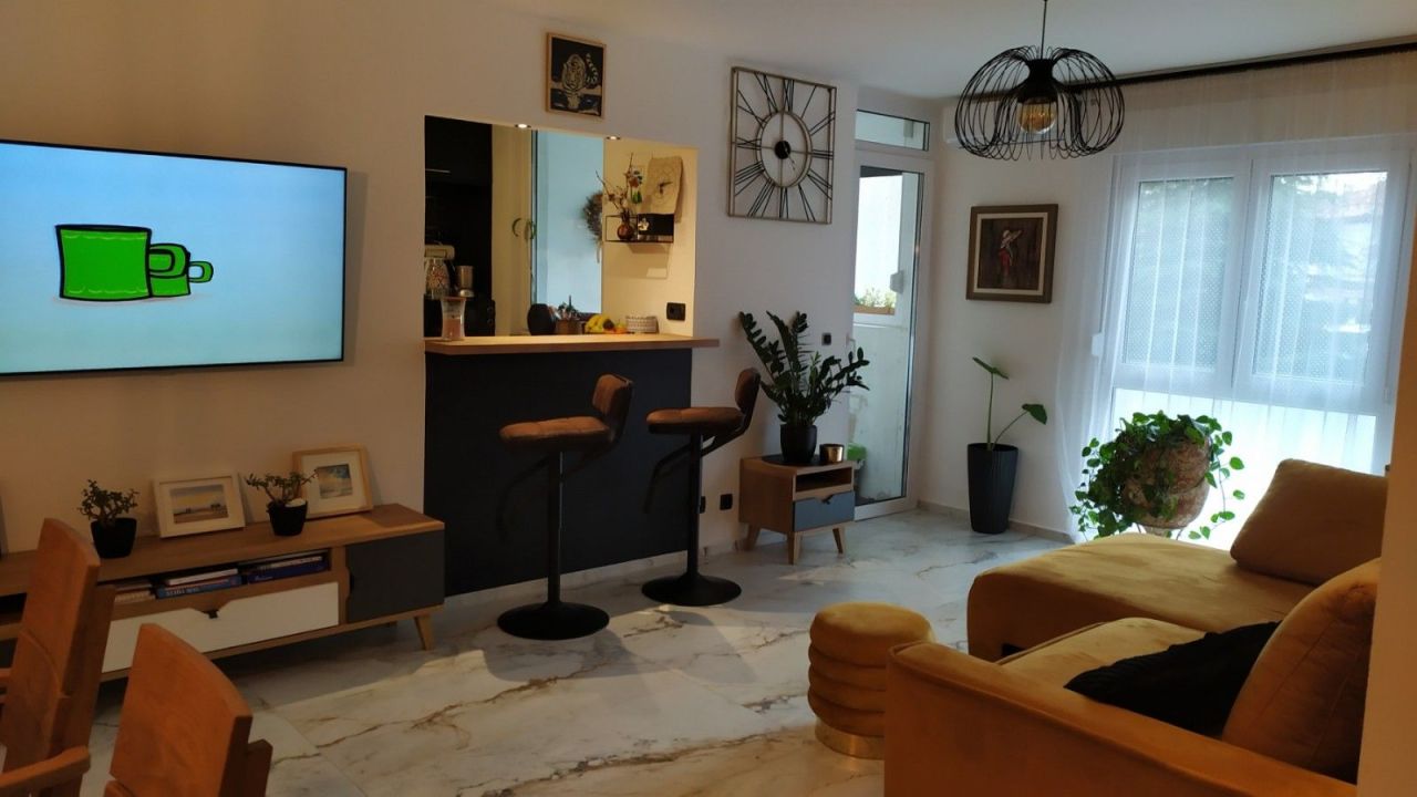 Квартира в Пуле, Хорватия, 66 м² - фото 2