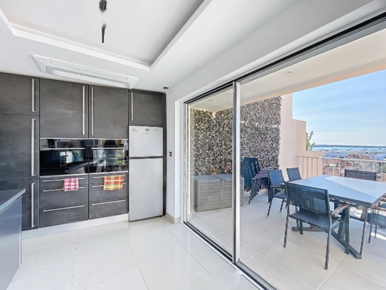 Квартира в Каннах, Франция, 78 м² - фото 8