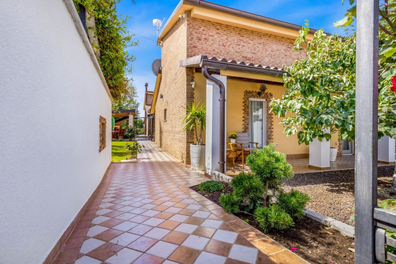 Дом в Медулине, Хорватия, 450 м² - фото 3