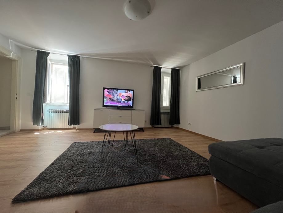 Квартира в Ровини, Хорватия, 88 м² - фото 1