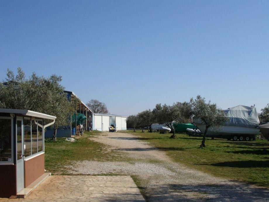 Офис в Новиграде, Хорватия, 5 700 м² - фото 3