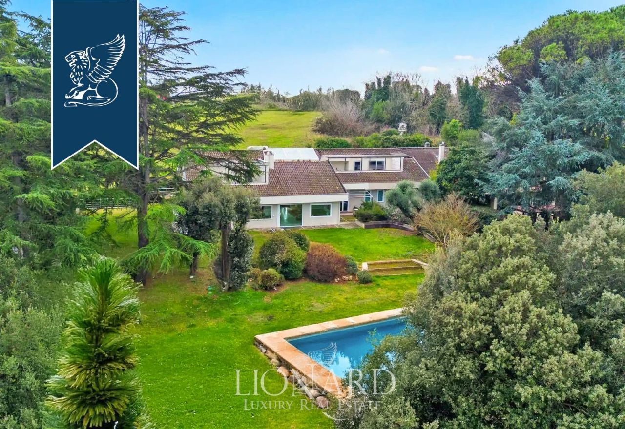 Вилла в Риме, Италия, 800 м² - фото 1