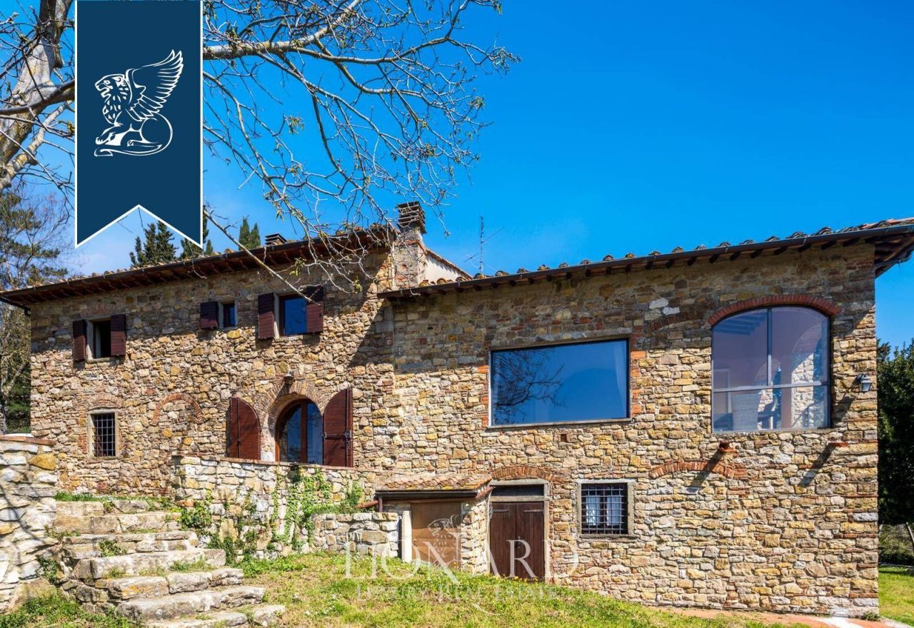 Ферма в Понтассьеве, Италия, 600 м² - фото 4