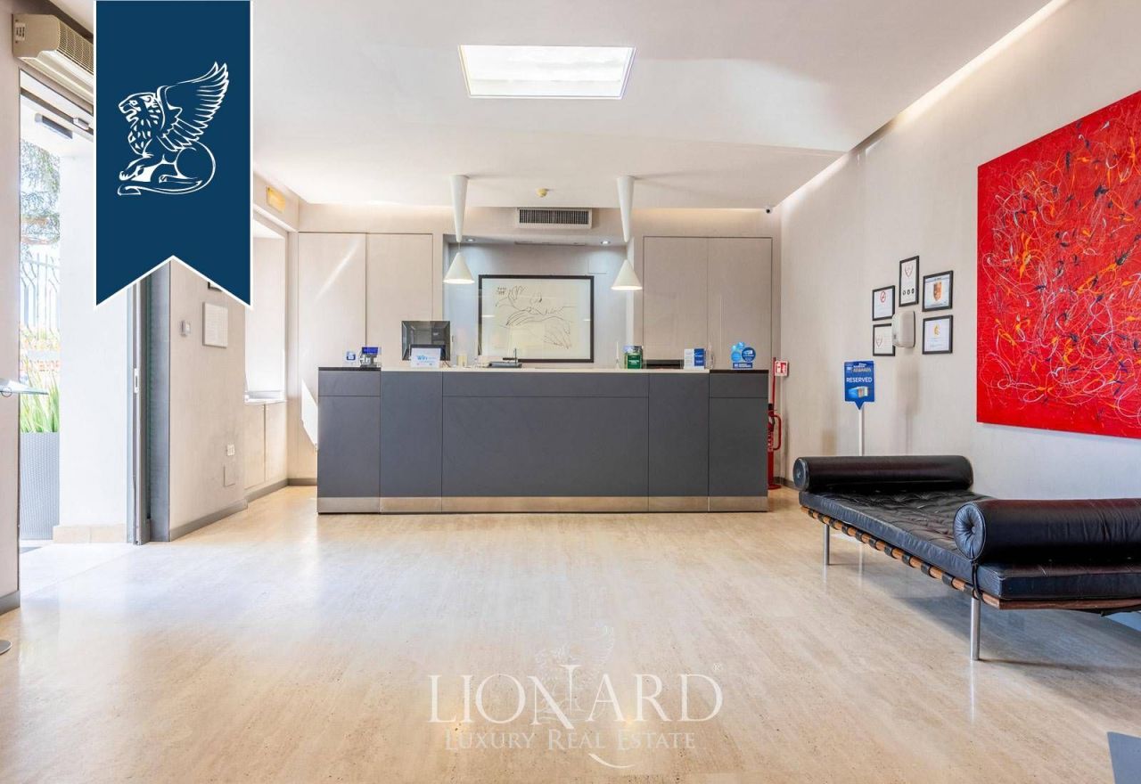 Отель, гостиница в Риме, Италия, 2 120 м² - фото 4