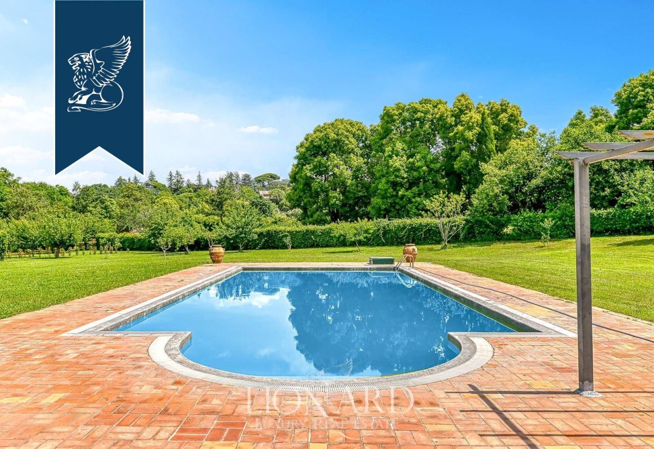 Вилла в Риме, Италия, 1 200 м² - фото 4