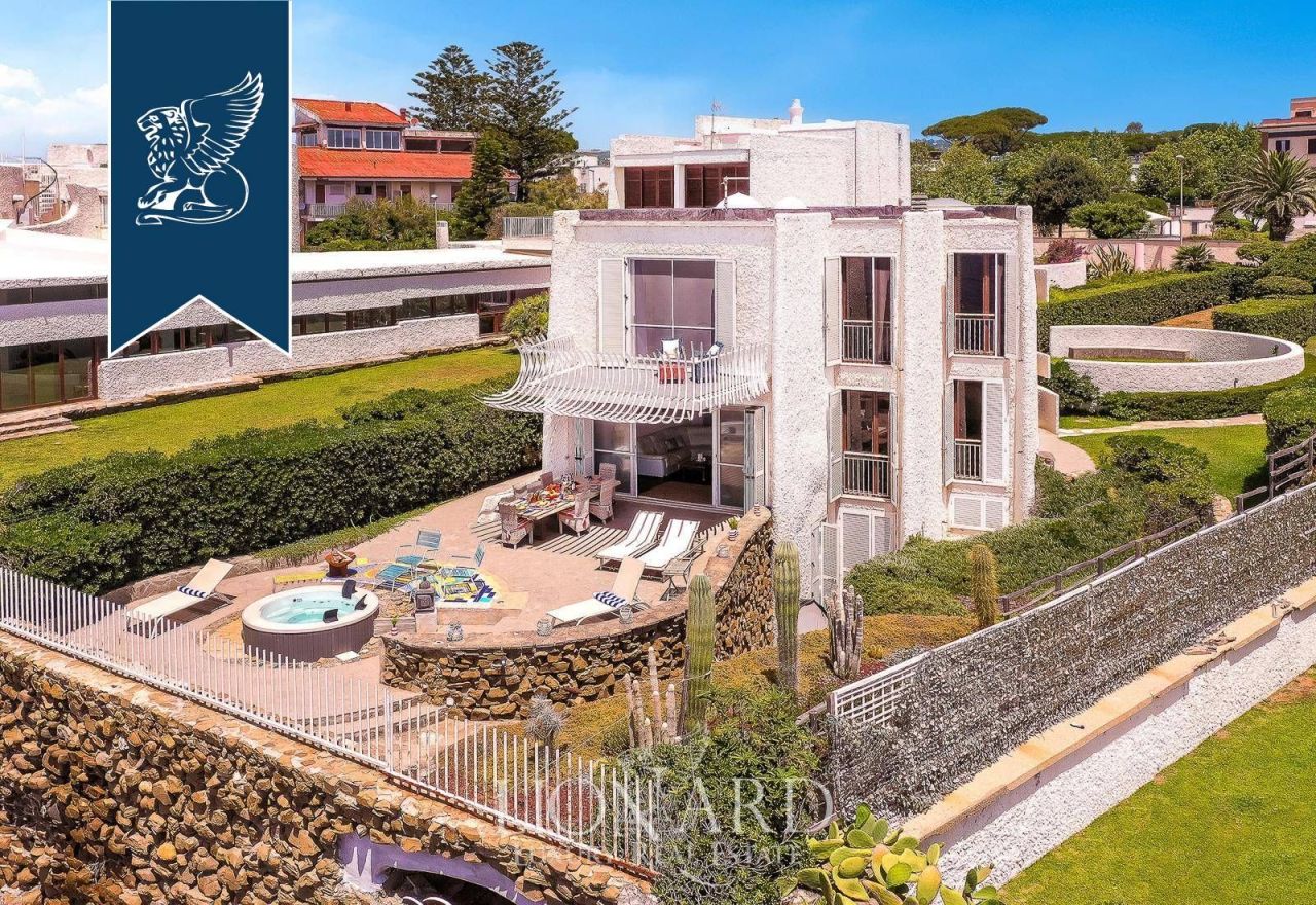 Вилла в Санта-Маринелле, Италия, 350 м² - фото 6