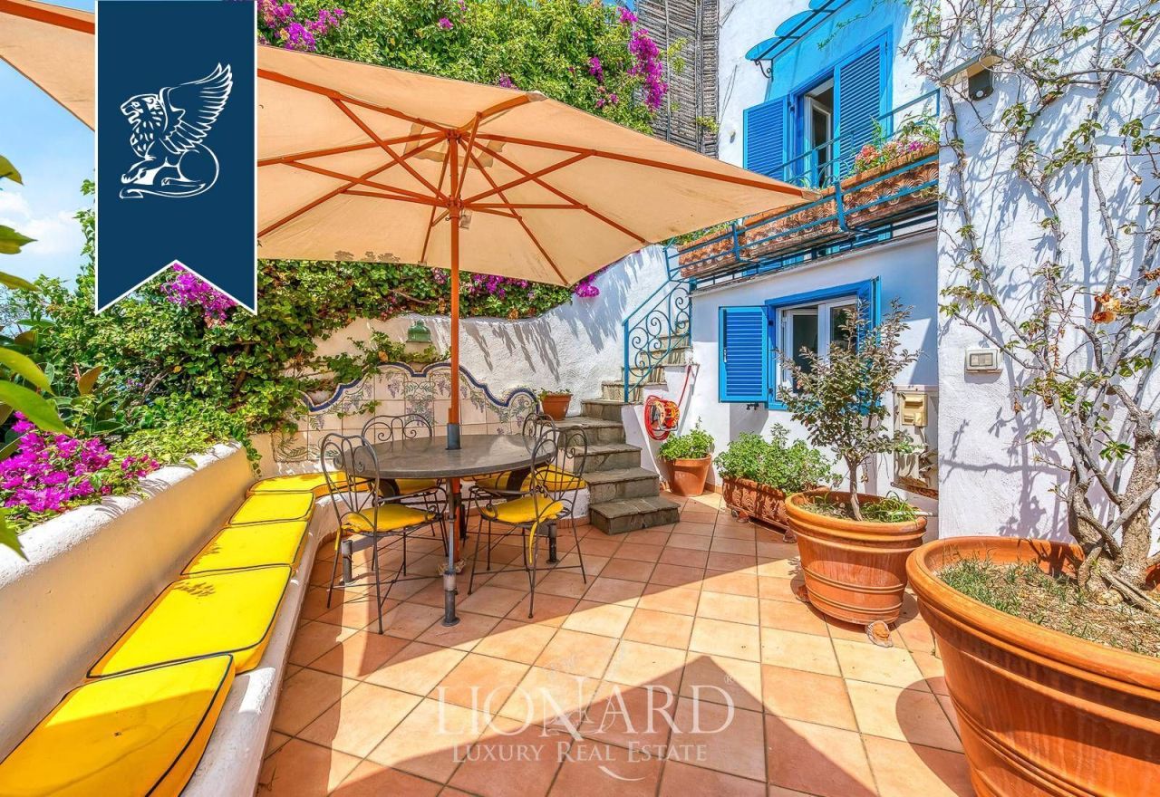 Вилла в Салерно, Италия, 500 м² - фото 7