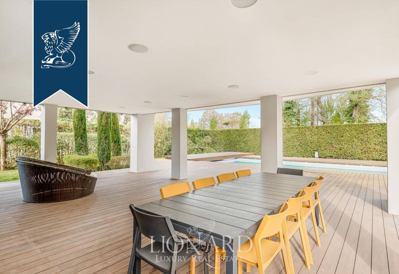 Вилла в Форте деи Марми, Италия, 670 м² - фото 7