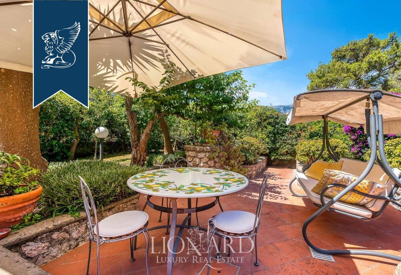 Вилла на Капри, Италия, 163 м² - фото 8