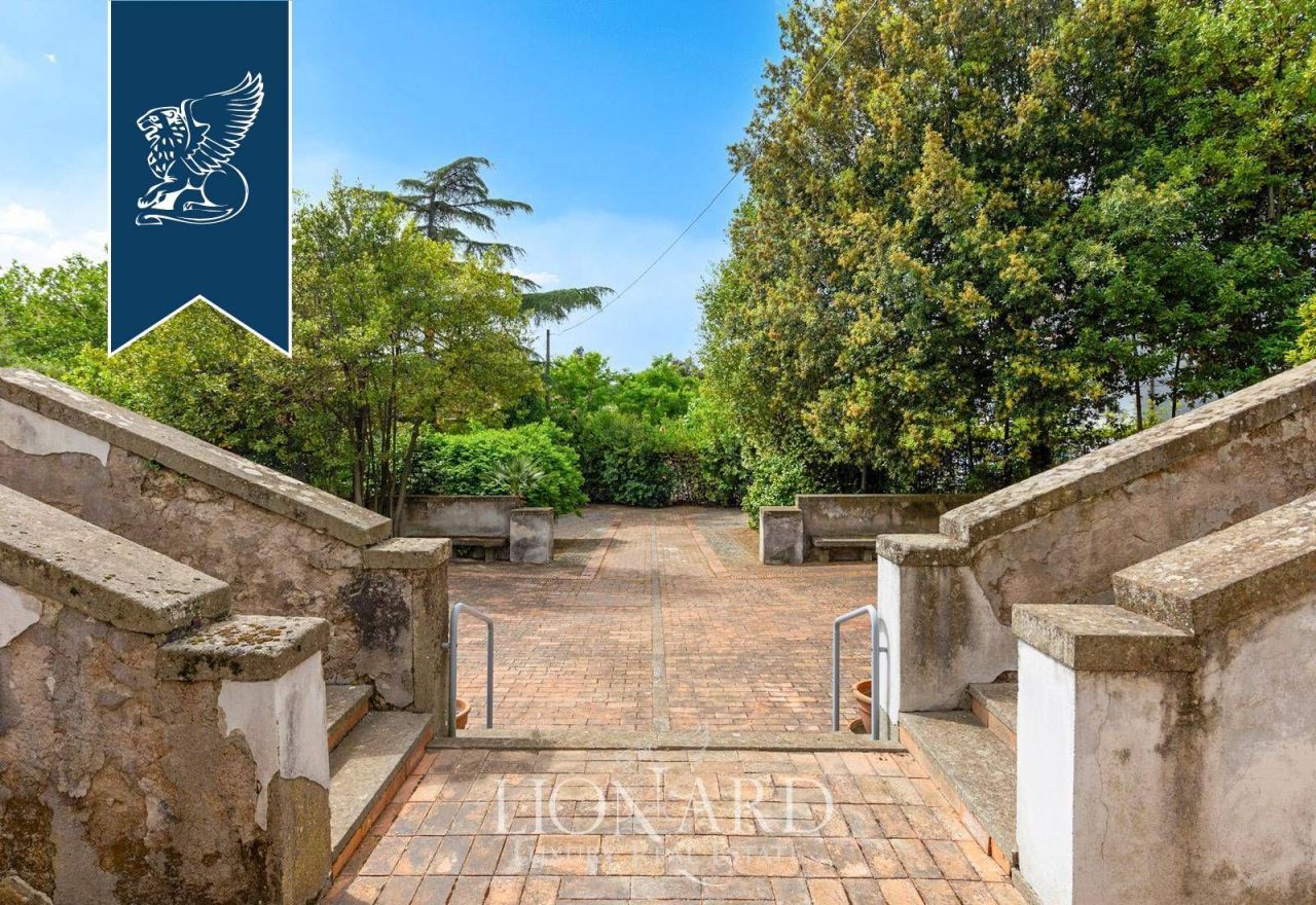 Вилла в Риме, Италия, 520 м² - фото 8