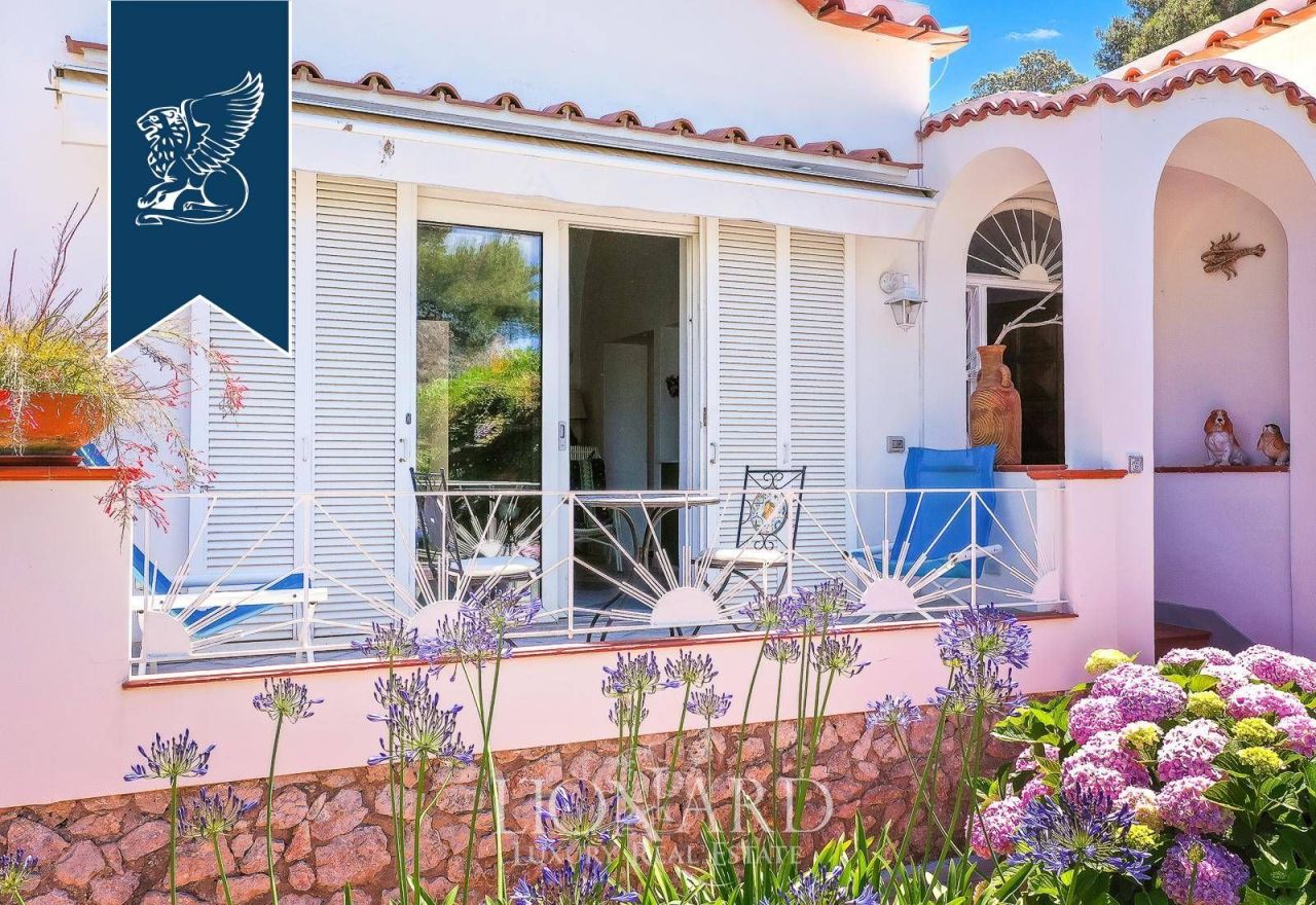 Вилла на Капри, Италия, 163 м² - фото 9