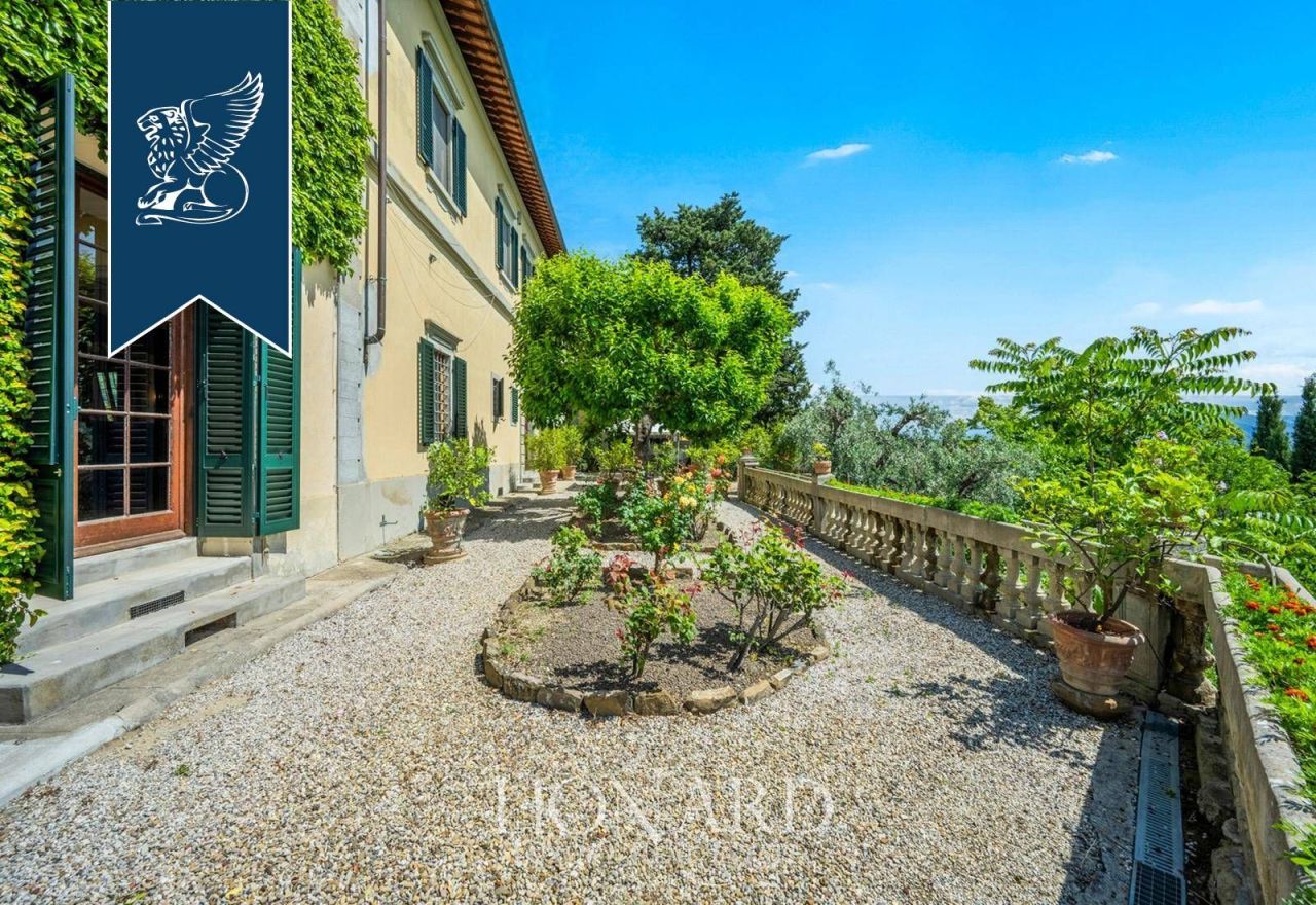 Вилла во Флоренции, Италия, 850 м² - фото 9