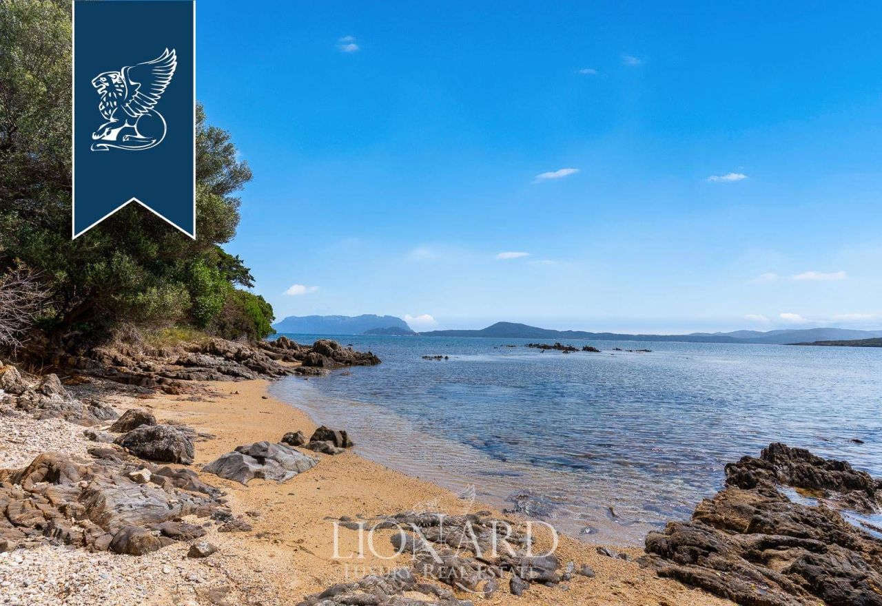 Вилла в Ольбии, Италия, 190 м² - фото 9