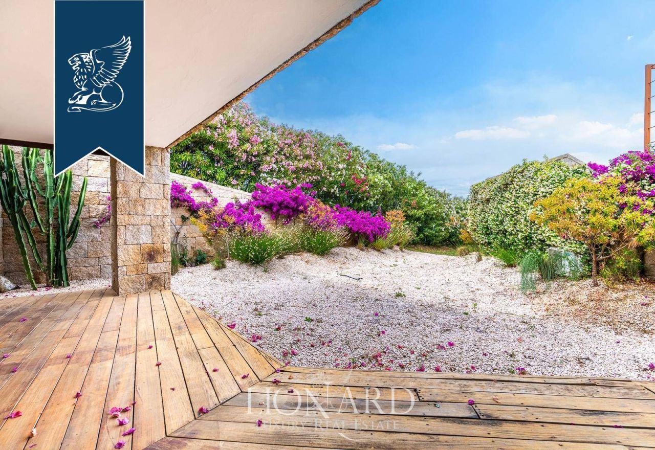 Вилла в Сан-Теодоро, Италия, 350 м² - фото 10